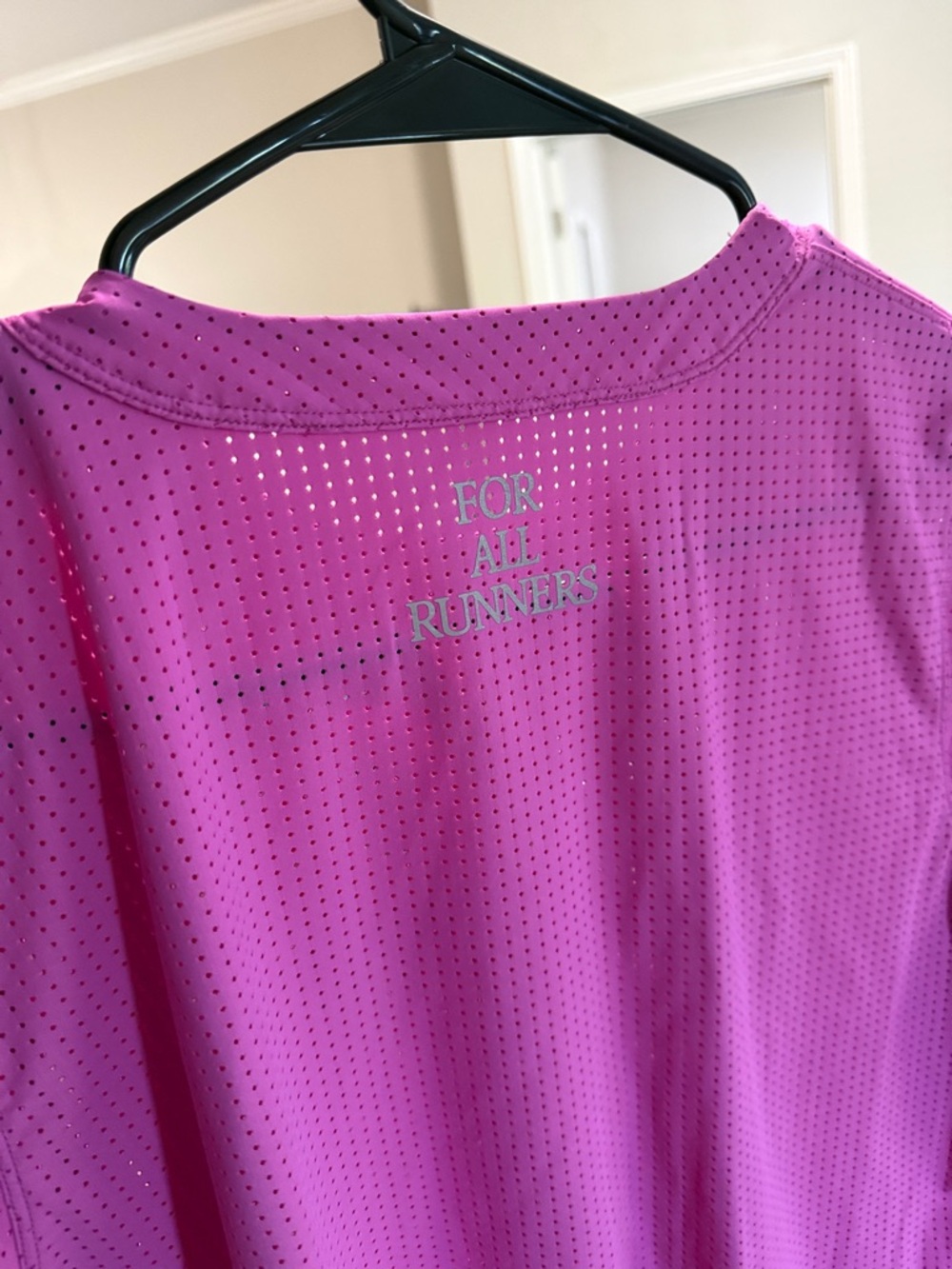 Breathable Running Short Sleeve *Graphic - Picture 6 of 7
